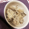 ちゃこぺあ's cooksnap of when they made 簡単ლ(´ڡ`ლ)舞茸♡炊き込みご飯.