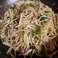 kokoパパ's cooksnap of when they made 時間がない時に速攻♡豚もやし炒め♪.
