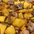 クックB335SL☆'s cooksnap of when they made 鶏肉とさつまいもの甘辛煮.