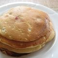 caramel-cookie's cooksnap of when they made 混ぜるだけ！簡単ふわりイチゴのパンケーキ.