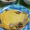 かっくろ's cooksnap of when they made 美味しい〜！！マッシュルームオムレツ.