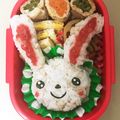 すいかﾁｬﾝ's cooksnap of when they made 簡単☆うさぎさんのおにぎり弁当☆.