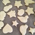 たにゃんこ's cooksnap of when they made バター不使用❣️サラダ油で型抜きクッキー.
