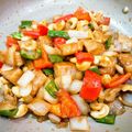 マダムカフェ♡'s cooksnap of when they made まぐろとカシューナッツの中華炒め.