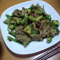 なべまゆゆ's cooksnap of when they made 豚とアボカドの黒胡椒炒め.