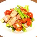 ゴーゴーきむち's cooksnap of when they made アスパラとトマト、ベーコンの炒めもの.