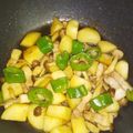 moguyuka's cooksnap of when they made 新じゃがいもと豚バラの煮物.