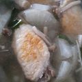 ginchanまま's cooksnap of when they made 手羽先とニラの食べる生姜スープ鍋.