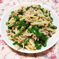 クックE662AA☆'s cooksnap of when they made 簡単に！じゃが芋と豚肉の中華炒め.