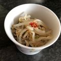 栗丸うさぎ's cooksnap of when they made 節約レシピ☆もやしのピリ辛中華和え.