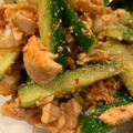 yuchinori's cooksnap of when they made キムチとツナときゅうりの和え物.
