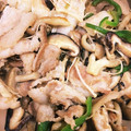 ゆきなぞう's cooksnap of when they made きのこと豚肉のバター醤油炒め.