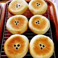 ベジタブルサンバ's cooksnap of when they made パネトーネマザー de 平焼きあんぱん.