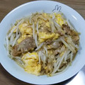 ＊なぁ＊'s cooksnap of when they made 白米消滅！にら玉の次は肉もやし玉子炒め！.