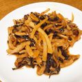 vabochan's cooksnap of when they made 簡単☆大根消費！大根と塩昆布のごま油炒め.