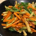 kyobobo's cooksnap of when they made 竹輪と細切り野菜の塩麹炒め.