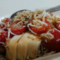 nofuxx's cooksnap of when they made 簡単おつまみ☆トマトとしらす干しの冷奴.