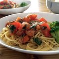 おかゆとおから's cooksnap of when they made トマトとツナの麺つゆパスタ.