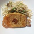 ☆mochikoqq's cooksnap of when they made ポークソテー☆にんにくハニーしょうゆ味.