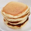 腹の中のもにょ's cooksnap of when they made 混ぜるだけ！絶品！ふわふわパンケーキ♡.