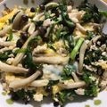 なみか☆'s cooksnap of when they made 栄養満点　鶏ミンチ・ニラ・シメジの卵とじ.