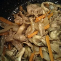 ☆ちゃま's cooksnap of when they made 舞茸と豚肉のオイマヨ炒め。.