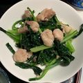 xMARILYNx's cooksnap of when they made 鶏もも肉と小松菜の塩麹炒め.