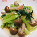いしまるりえこ's cooksnap of when they made 【簡単副菜】小松菜としめじのお浸し.