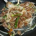 四つ葉のマーク's cooksnap of when they made シャキシャキもやしと牛肉のガーリック醤油.
