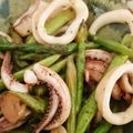 あかぷり's cooksnap of when they made イカとアスパラのガーリックバター炒め.