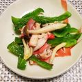 ジョングレ's cooksnap of when they made シメジとピーマン、カニカマの塩胡椒炒め.