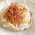 naga2002's cooksnap of when they made 淡路島たまねぎのおかか和え.