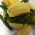 にゃんこりんご's cooksnap of when they made ★お弁当★ジャガイモとインゲンカレー炒め.
