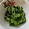 みちゃこmisako's cooksnap of when they made きゅうりとわかめの酢の物.
