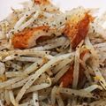 けんけん1016's cooksnap of when they made ちくわともやしのゆかり炒め.