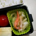 ★ＴＯＭＯ☆'s cooksnap of when they made お弁当に中華風カニカマとキャベツ.