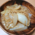 夜盗エメラルド's cooksnap of when they made 玉ねぎとえのきのバター醤油炒め.