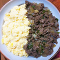 ピクミン☆K's cooksnap of when they made 超簡単!!卵と挽肉の簡単そぼろ丼.