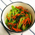 おうちゃん母さん's cooksnap of when they made 小松菜と人参の塩こぶ炒め.