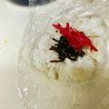 komutatata's cooksnap of when they made 私が好きな昆布の佃煮と紅生姜のおにぎり.
