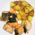 りらっくマン's cooksnap of when they made 秋鮭とじゃがいもの照り煮.