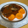 ゆかたま♡'s cooksnap of when they made お母さんの煮込みハンバーグ.