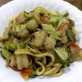 鳳蝶Ageha's cooksnap of when they made ☺簡単♪味噌ソースでホルモン焼きそば☺.