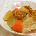 umemodoki's cooksnap of when they made 三浦大根と竹輪・野菜天ぷらの煮物.