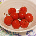 あや3069's cooksnap of when they made 簡単ミニトマト炒め。もう一品、おつまみに.