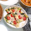 ぽぽ0616's cooksnap of when they made 残り物野菜とチーズで簡単オープンオムレツ.