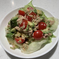 クックNKW82E☆'s cooksnap of when they made アボカドとトマトの簡単サラダ.