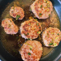 クック0QXAPG☆'s cooksnap of when they made 【簡単】和風煮込みハンバーグ.