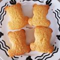 ☆ALICE☆☆'s cooksnap of when they made HMで簡単おやつ★はちみつマドレーヌ.