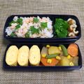 Chikatan☆'s cooksnap of when they made 鮭フレ大葉の混ぜご飯～まぜただけぇ～.